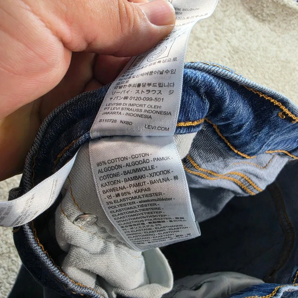 Levi's 511 Slim Fit Jeans Mens 30x32 Blue Casual Athletic Outdoor 04511-6000